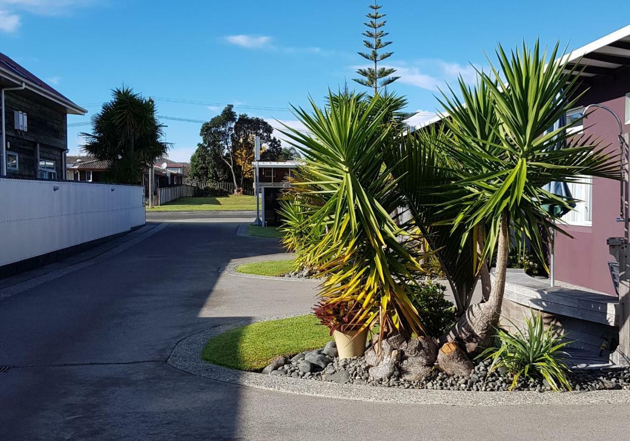 Pipinui Motel Whangamata Exterior foto